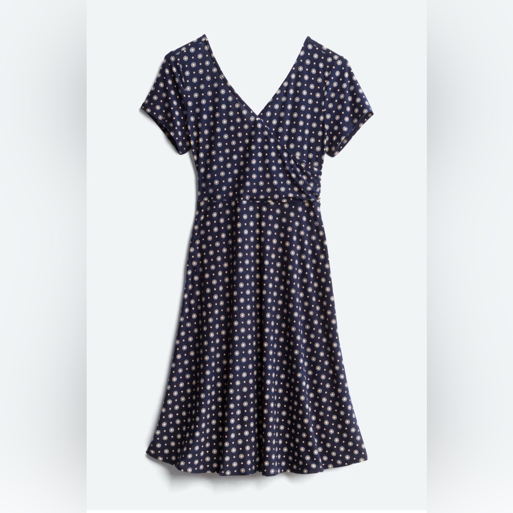 KAILEIGH
Amandine Maternity Nursing Knit Dress